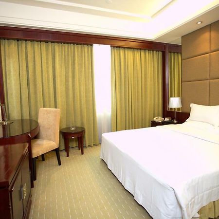 Hotel Harbour Metropolis Foshan Exterior foto