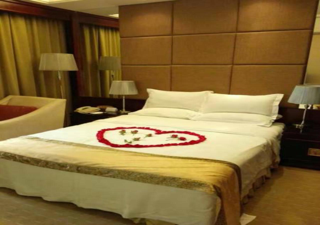 Hotel Harbour Metropolis Foshan Exterior foto