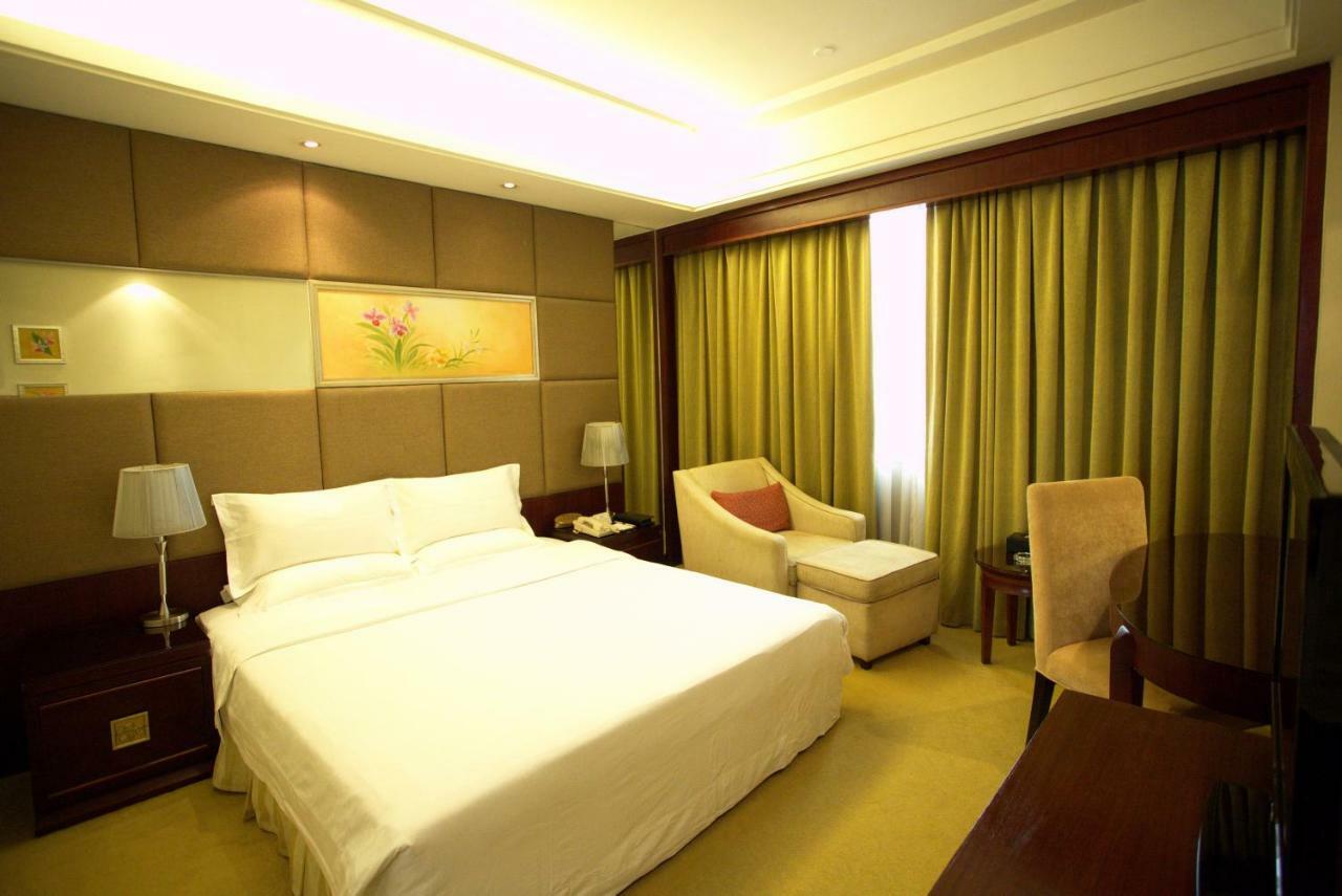 Hotel Harbour Metropolis Foshan Exterior foto