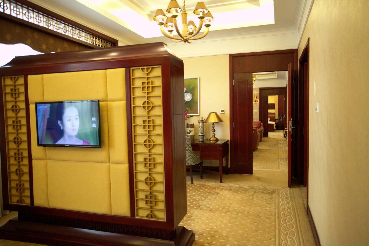 Hotel Harbour Metropolis Foshan Exterior foto